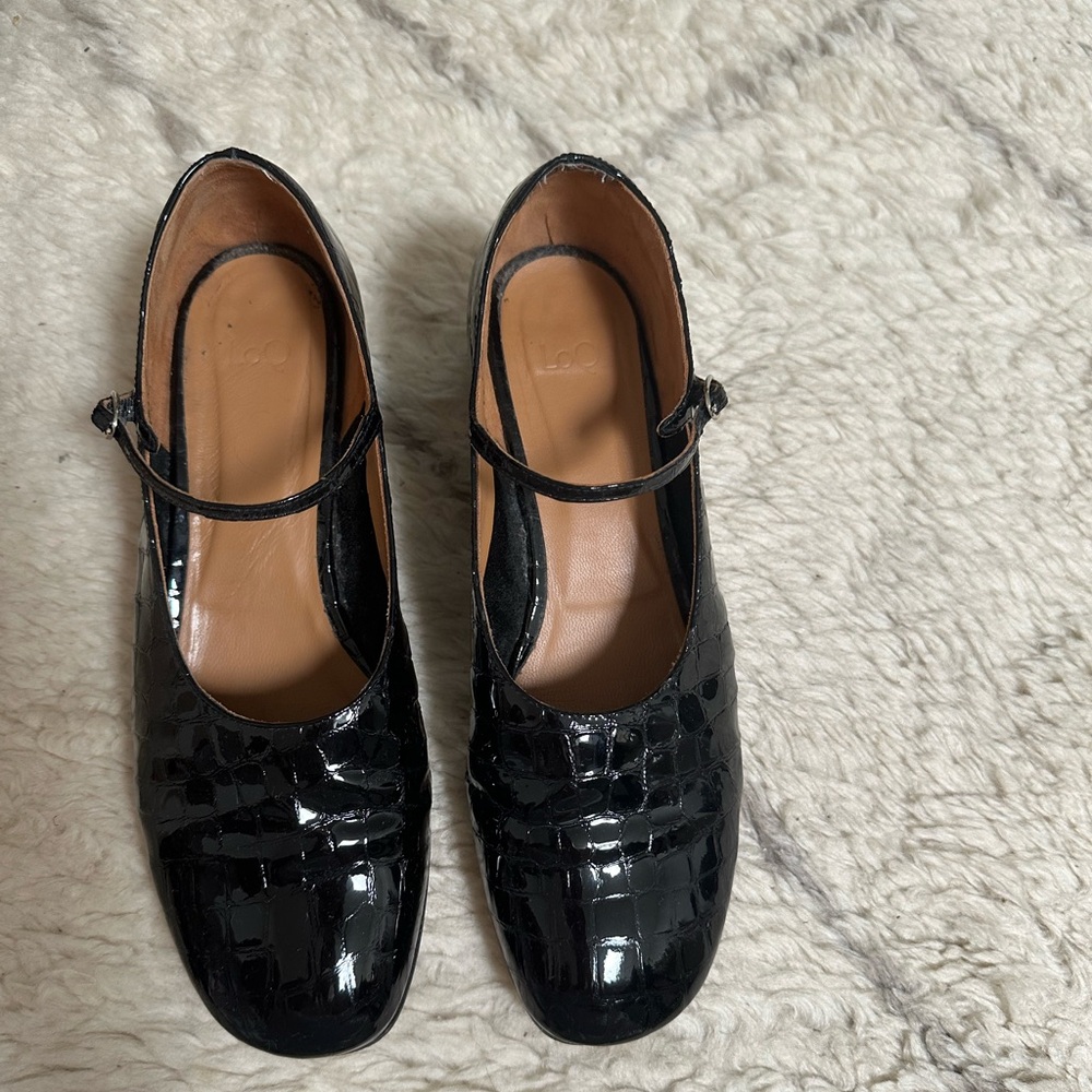 Loq Ema Mary Jane in Black Patent Croc Size 41